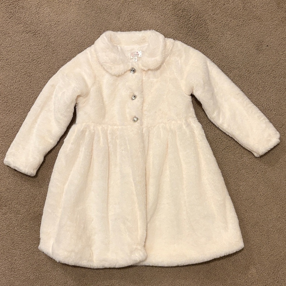 Girls white/cream fur coat
